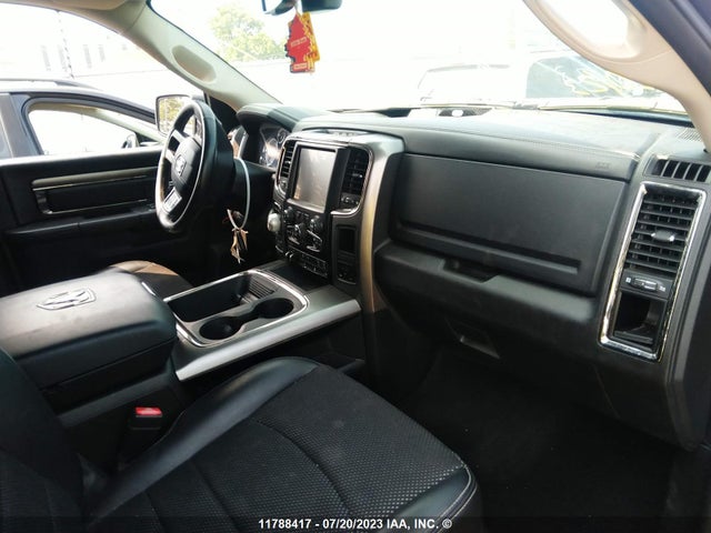 1C6RR7MT5HS652727 RAM 1500 Sport