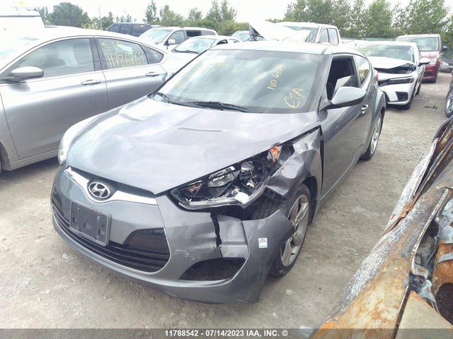 Hyundai VELOSTER 2014 KMHTC6AD8EU201729 Image 2