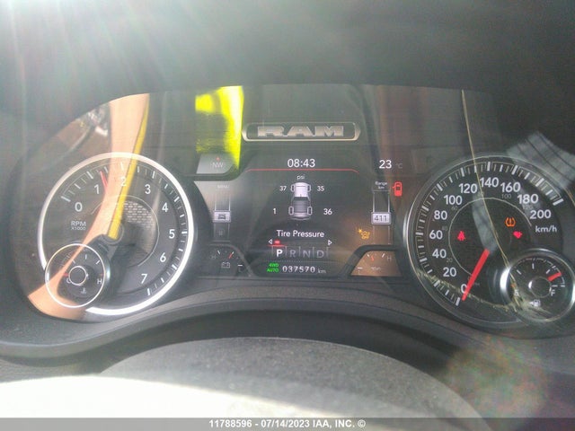 1C6SRFVT5NN347278 RAM 1500 Sport