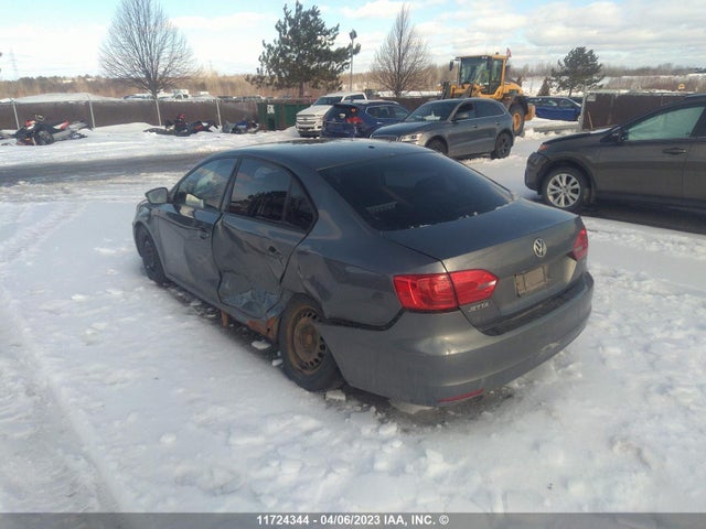 3VWDL7AJ6EM218065 Volkswagen JETTA TDI