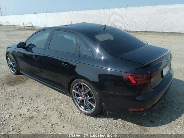 WAUPNAF40JA209196 Audi A4 Premium Plus