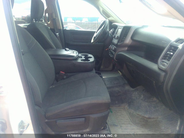 3C6UR5HJ2KG581010 RAM 2500 Tradesman