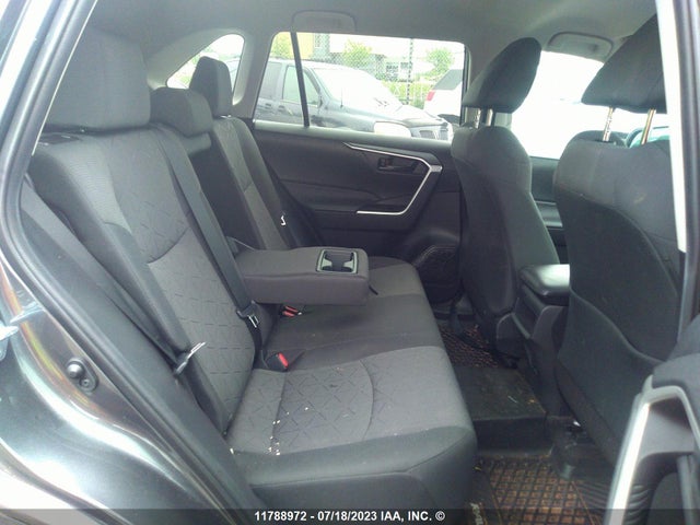 Toyota RAV4 LE 2021 2T3B1RFV1MC202037 Image 8