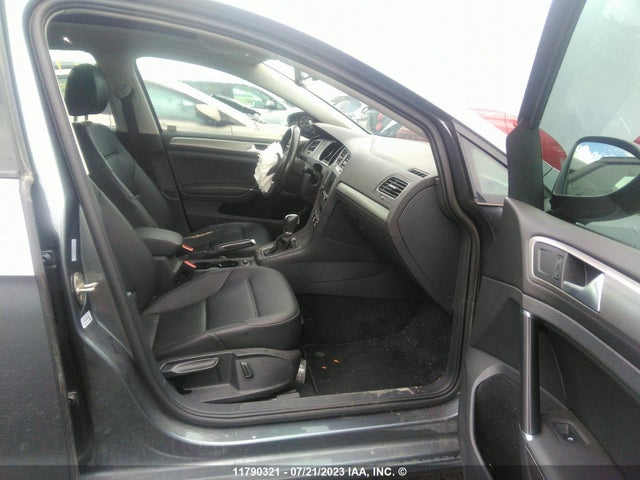 3VW017AU4HM533479 Volkswagen Golf Sportwagen S