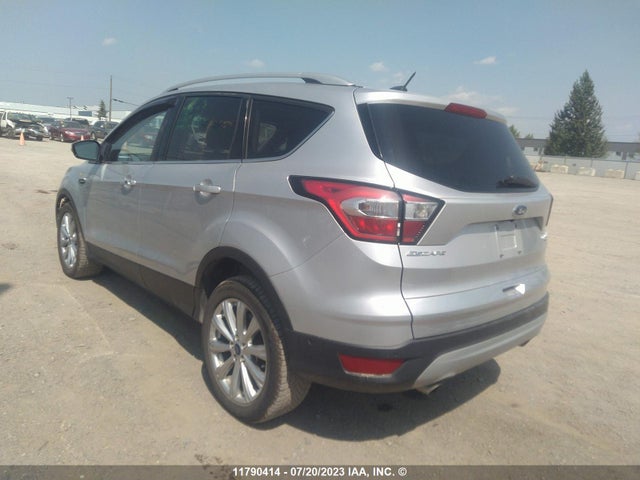 Ford Escape Titanium 2017 1FMCU9J9XHUD21627 Image 3