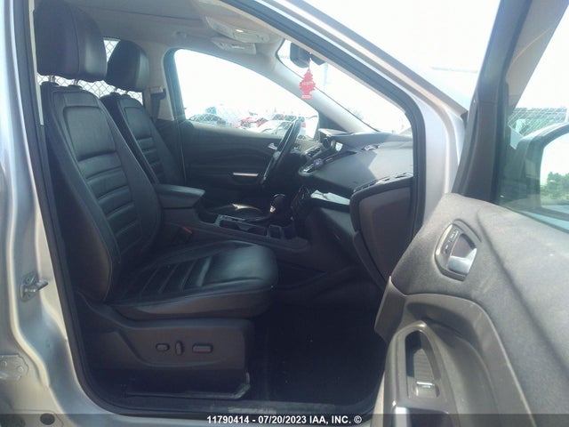 Ford Escape Titanium 2017 1FMCU9J9XHUD21627 Image 5