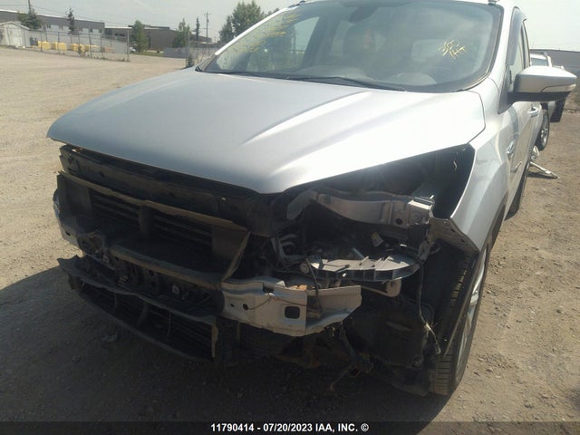 Ford Escape Titanium 2017 1FMCU9J9XHUD21627 Image 6
