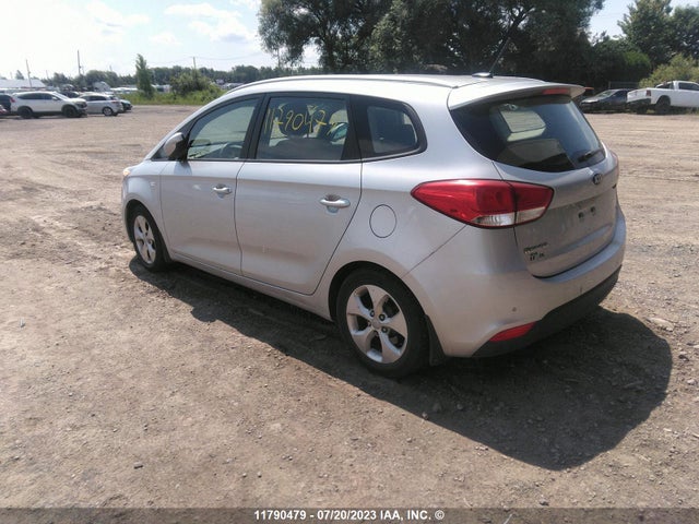 KIA Rondo 2014 KNAHT8A31E7015121 Image 3