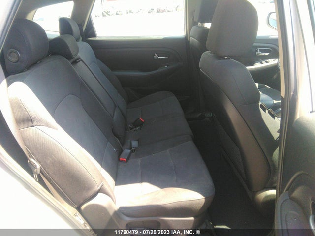 KIA Rondo 2014 KNAHT8A31E7015121 Image 8