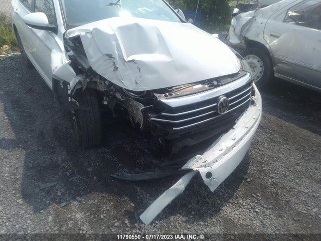3VWE57BU6MM052880 Volkswagen JETTA SEL