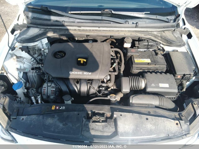 Hyundai ELANTRA SE 2017 5NPD74LF6HH056849 Image 11
