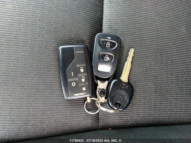 Hyundai ELANTRA SE 2017 5NPD74LF1HH062283 Image 11