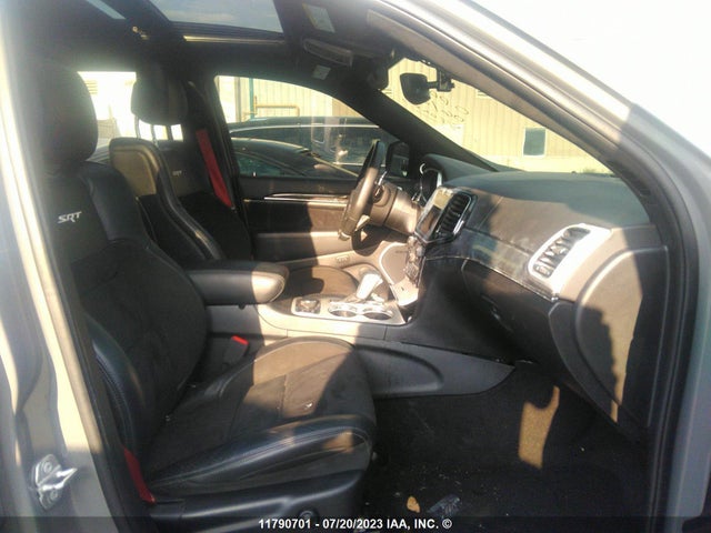 1C4RJFDJXLC402699 Jeep Grand Cherokee Srt