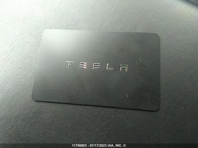 5YJ3E1EA0KF410078 Tesla MODEL 3