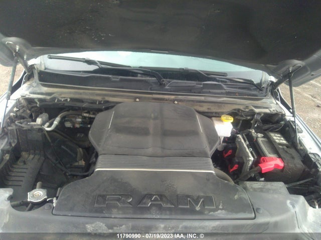 1C6SRFVT8NN304912 RAM 1500 Sport