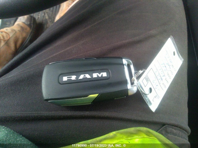 1C6SRFVT8NN304912 RAM 1500 Sport