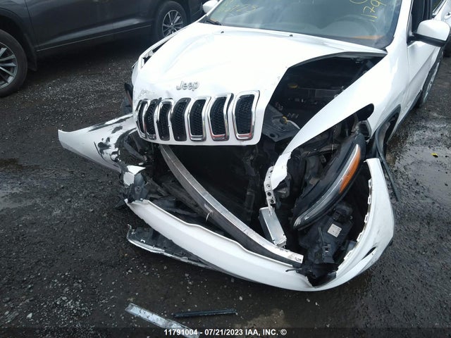 1C4PJLDB6EW302809 Jeep Cherokee Limited