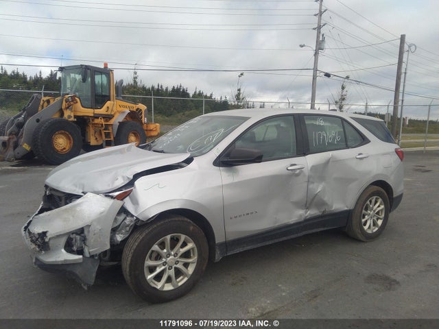 Chevrolet EQUINOX LS 2018 2GNAXHEV5J6216283 Image 2