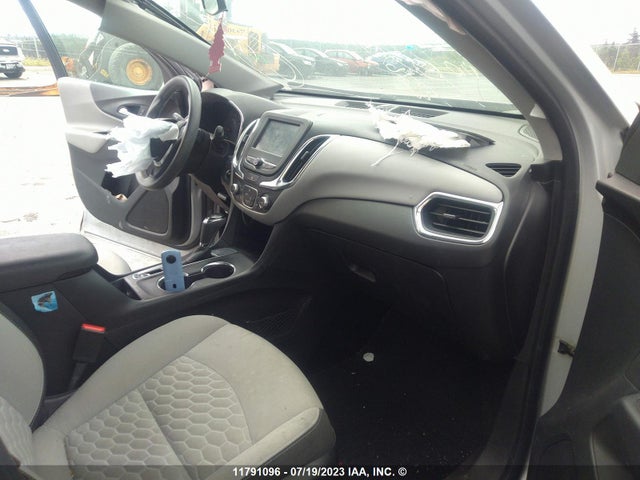 Chevrolet EQUINOX LS 2018 2GNAXHEV5J6216283 Image 5