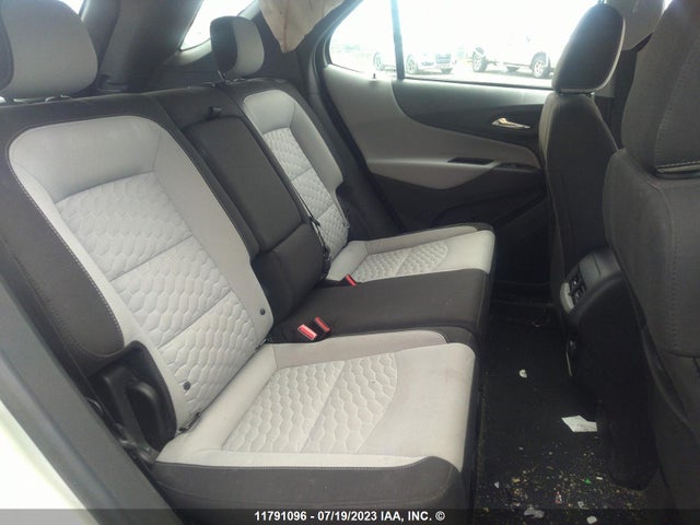Chevrolet EQUINOX LS 2018 2GNAXHEV5J6216283 Image 8