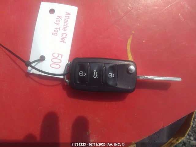3VWB07AJ4FM308252 Volkswagen JETTA SE