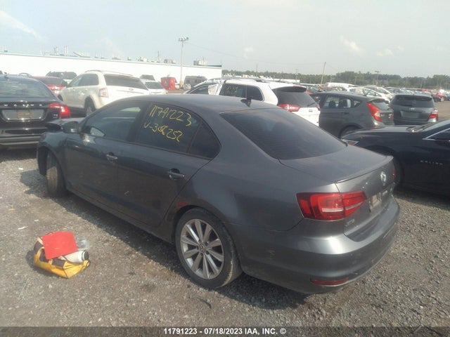 3VWB07AJ4FM308252 Volkswagen JETTA SE