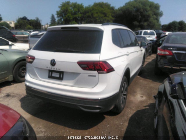3VVFB7AX8PM021714 Volkswagen TIGUAN S