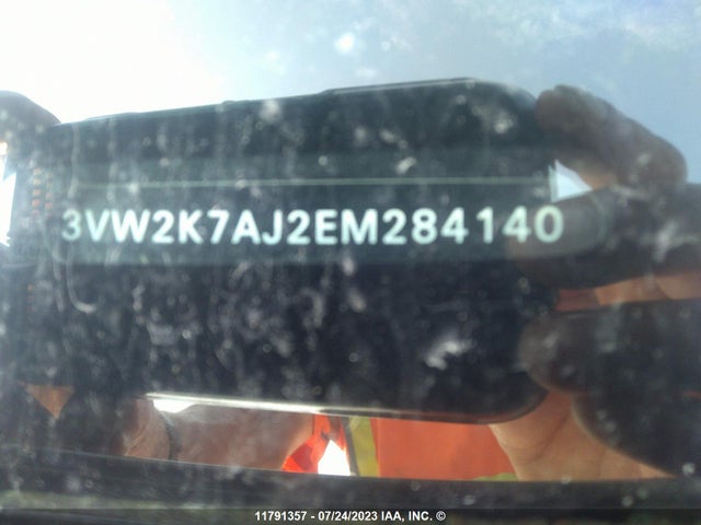 3VW2K7AJ2EM284140 Volkswagen JETTA S