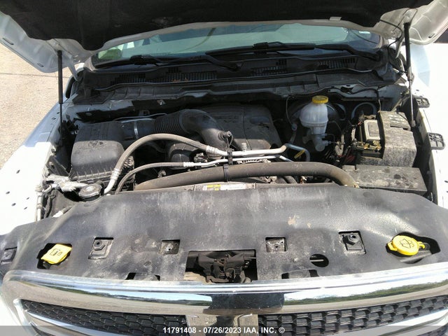 1C6RR7TT1KS511453 RAM 1500 Classic Slt