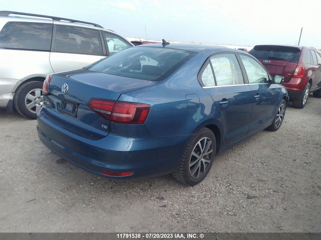 3VWD67AJ2GM398686 Volkswagen JETTA SE