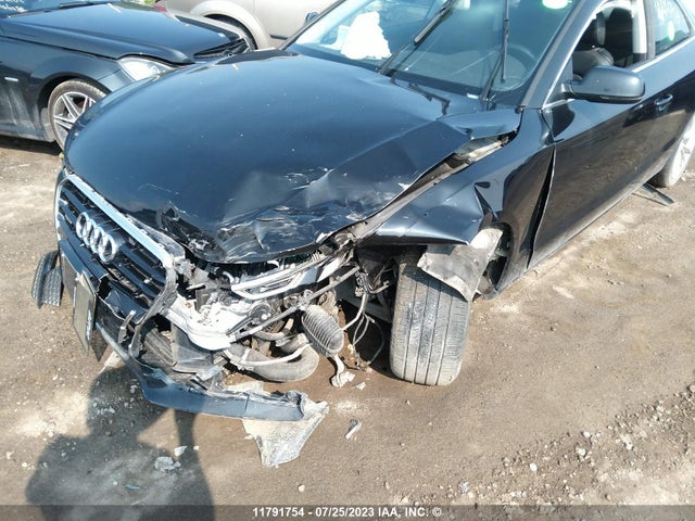 WAUVFBFR9EA021384 Audi A5 Premium Plus