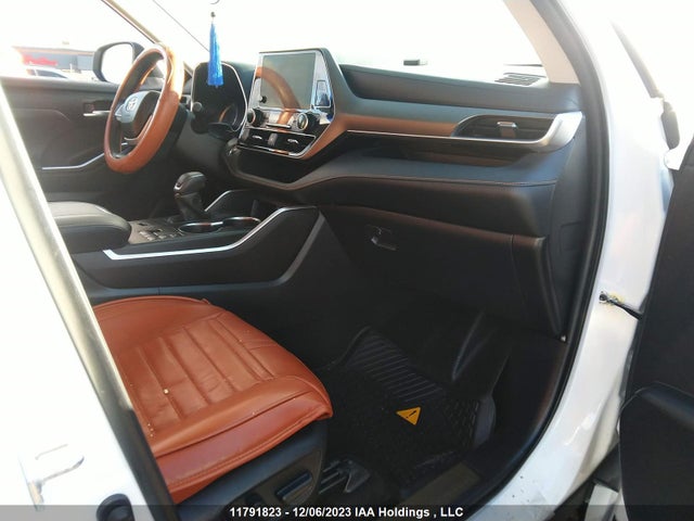 Toyota Highlander Hybrid Bronze 2023 5TDABRCH1PS565918 Image 5