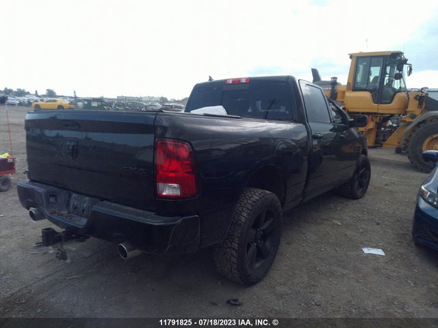 1C6RR7TM6JS226447 RAM 1500 Slt
