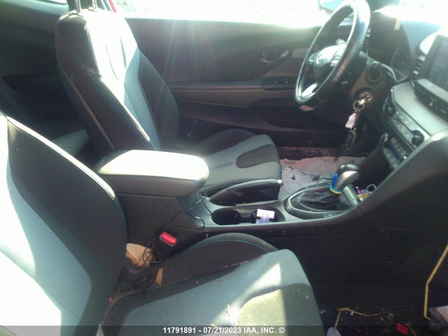 Hyundai Veloster Premium 2020 KMHTG6AF0LU023351 Image 5
