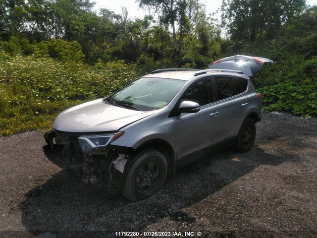 Toyota RAV4 LE 2017 2T3BFREV4HW547568 Image 2