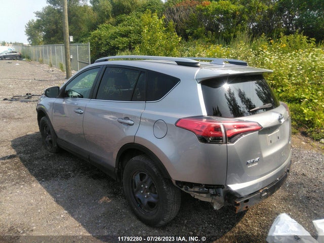 Toyota RAV4 LE 2017 2T3BFREV4HW547568 Image 3