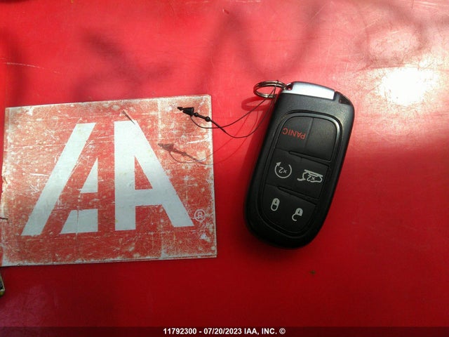 1C4PJMBXXLD656863 Jeep Cherokee Trailhawk