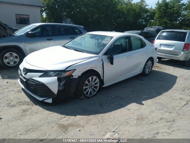 Toyota CAMRY 2019 4T1B11HK3KU222203 Image 2