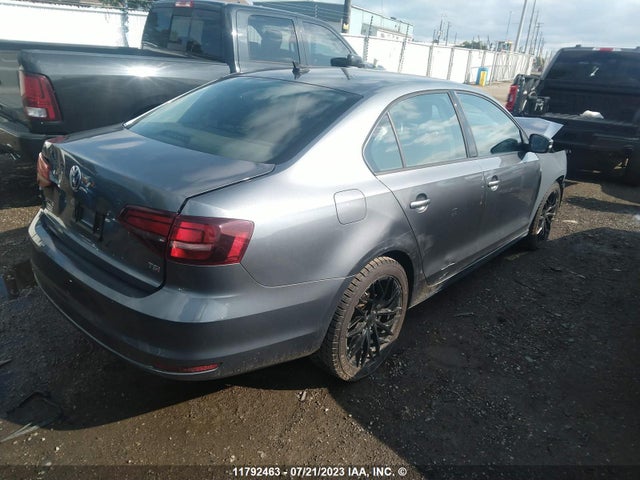 3VW267AJ1GM331374 Volkswagen JETTA