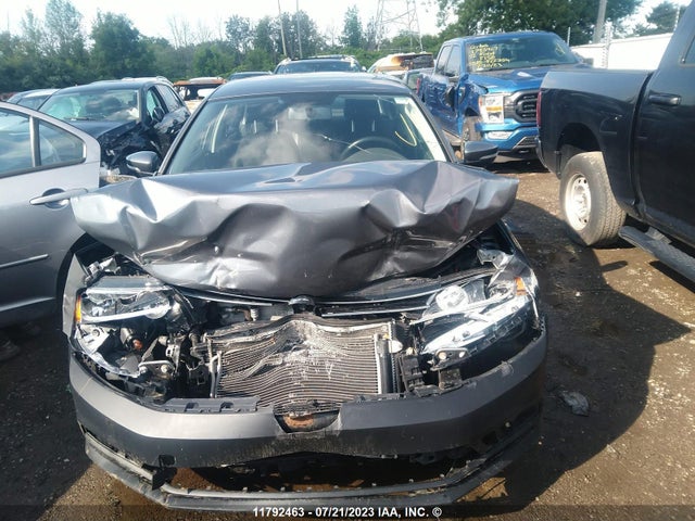 3VW267AJ1GM331374 Volkswagen JETTA