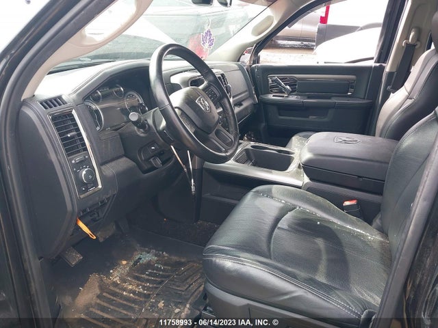 1C6RR7MT4JS143945 RAM 1500 Sport