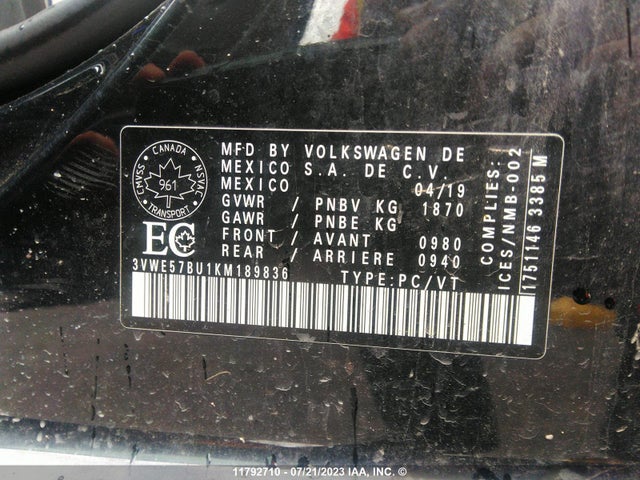 3VWE57BU1KM189836 Volkswagen JETTA SEL