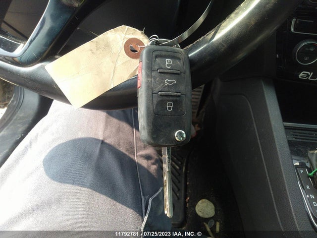 Volkswagen JETTA SE 2016 3VWD67AJ7GM341027 Image 3