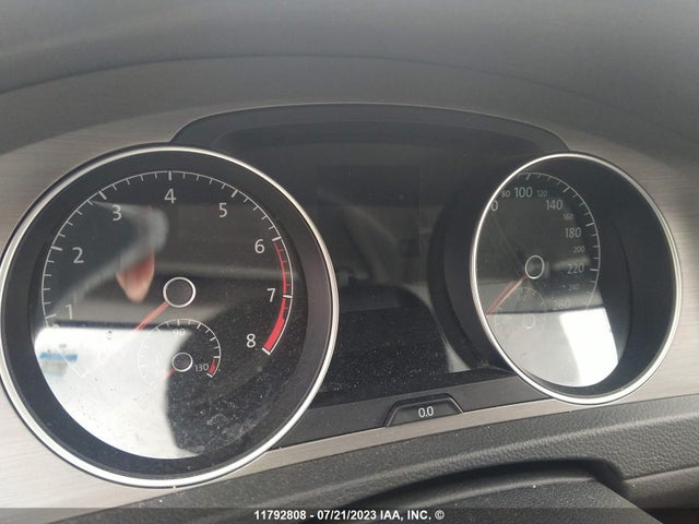 3VW217AU5HM053301 Volkswagen Golf S/wolfsburg/se/sel
