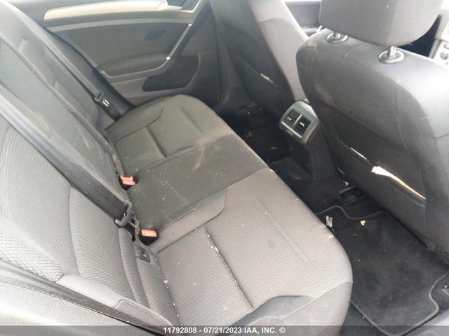 3VW217AU5HM053301 Volkswagen Golf S/wolfsburg/se/sel