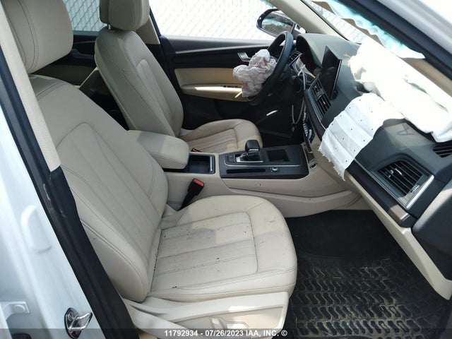 WA1FAAFY3N2013034 Audi Q5 Prestige 45