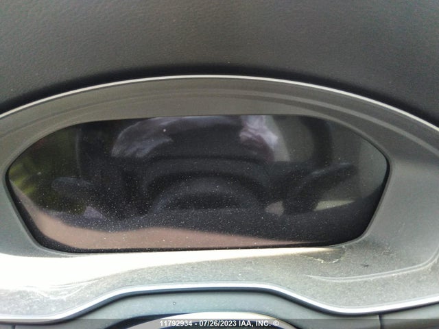 WA1FAAFY3N2013034 Audi Q5 Prestige 45