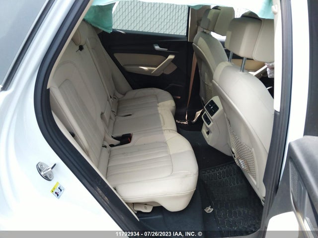 WA1FAAFY3N2013034 Audi Q5 Prestige 45