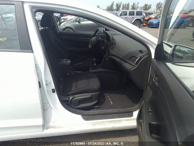 Hyundai ELANTRA SE 2017 5NPD74LF8HH063026 Image 7