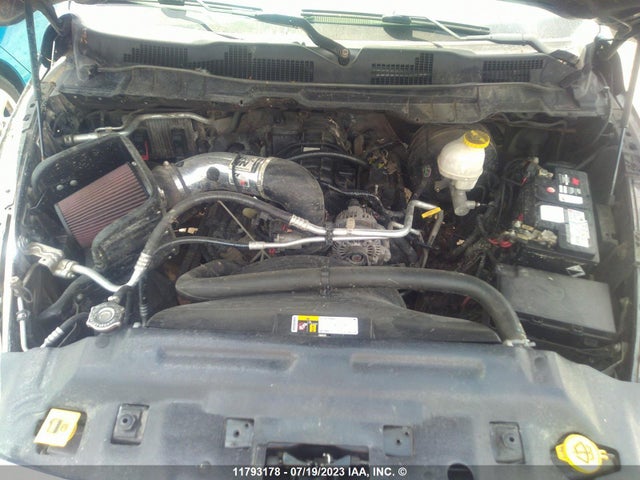 1C6RR7GT9KS513882 RAM 1500 Classic Slt